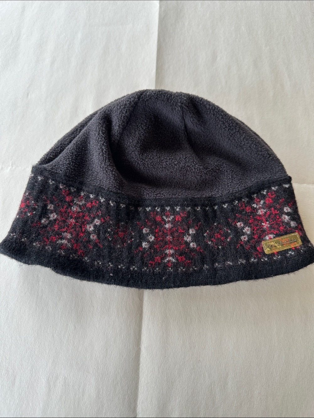 Columbia Black Fleece Kids Beanie with Red and Gray Pattern